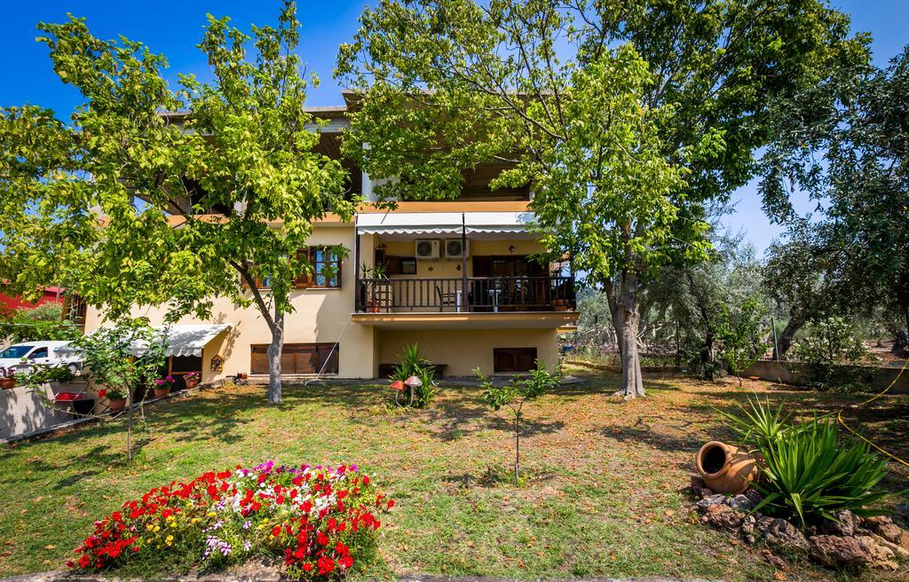 Villa Vrachos สกาลา กัลลีราคิส ภายนอก รูปภาพ